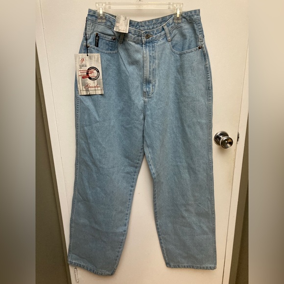 🔥NWT Gazebo Wide leg denim - Picture 2 of 9